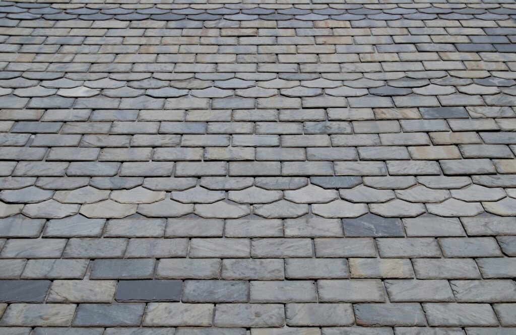 Slate Roof Repairs: Evaluating Your Roof’s Age with Reclaimed Slate